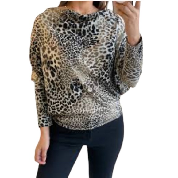 Elan Dolan sleeve fitted waist, Boat neck animal print top - Picture 11 of 11